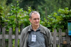 Șerban Iosifescu: Resetarea sistemului educațional, desființarea ministerului și concursuri pentru funcționari