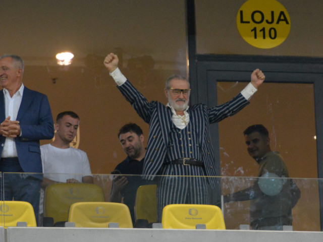 ”Mă bucur să fiu aici”