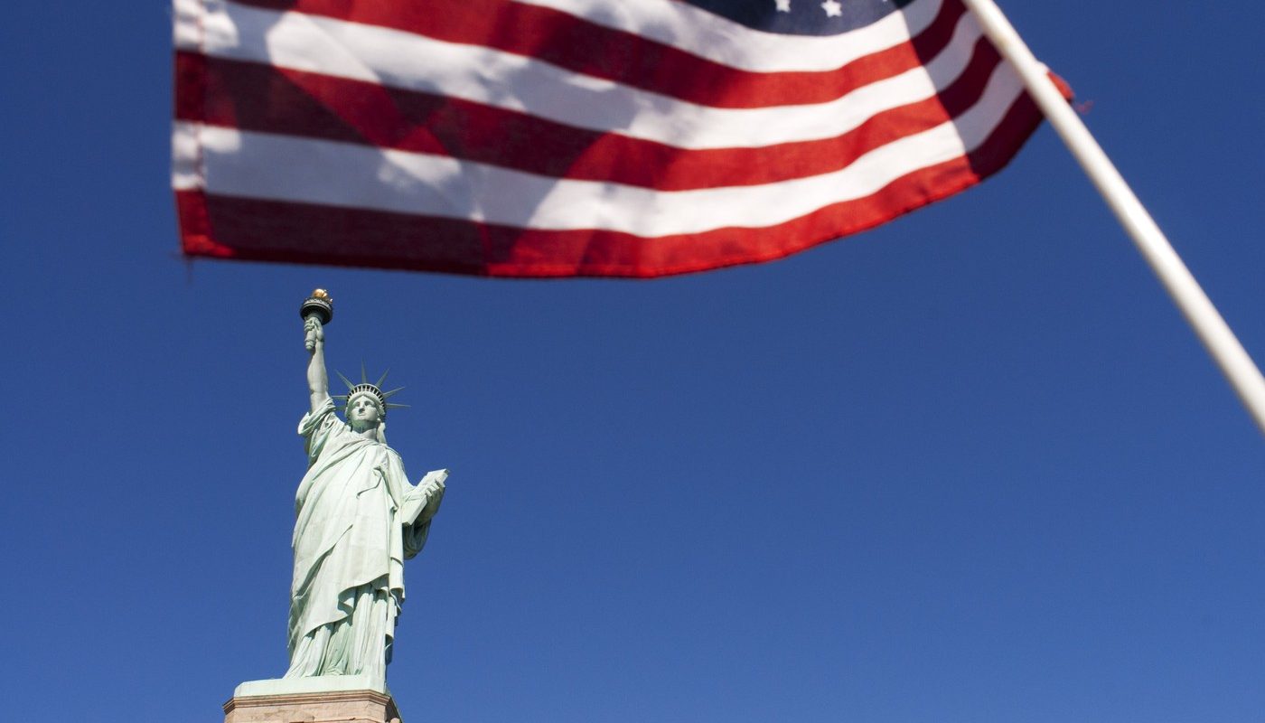 Agenția Vamală din SUA vrea să le verifice turiștilor care intră în țară postările din ultimii 5 ani