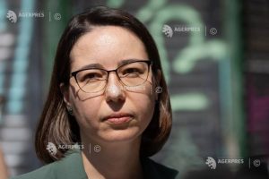 Vântul schimbării suflă puternic în București