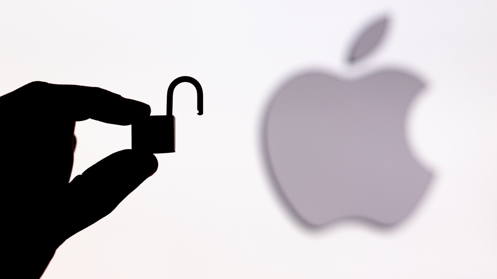 [ad_1] În decembrie 2025, Apple a lansat un pachet de actualizări critice pentru majoritatea platformelor sale, răspunzând astfel la vulnerabilități grave descoperite recent în motorul WebKit