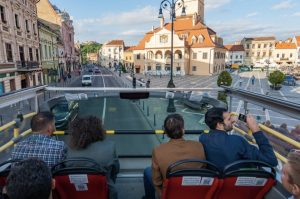 Coordonarea turismului din Brașov de către OMD: Colaborare între autorități și industria HoReCa pentru un turism prietenos cu localnicii