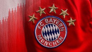 Bayern Munchen anunță un transfer neașteptat. Un tânăr fundaș central de 17 ani se alătură dintr-un club puțin cunoscut.