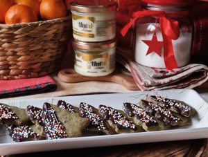 Rețeta pentru cei mai delicioși biscuiți cu unt în formă de brăduți, desertul fragil ce aduce magia Crăciunului în fiecare locuință