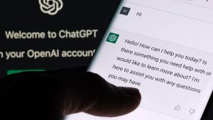 Atacatori folosesc chat-urile ChatGPT și Grok pentru a distribui malware sub aparența suportului tehnic