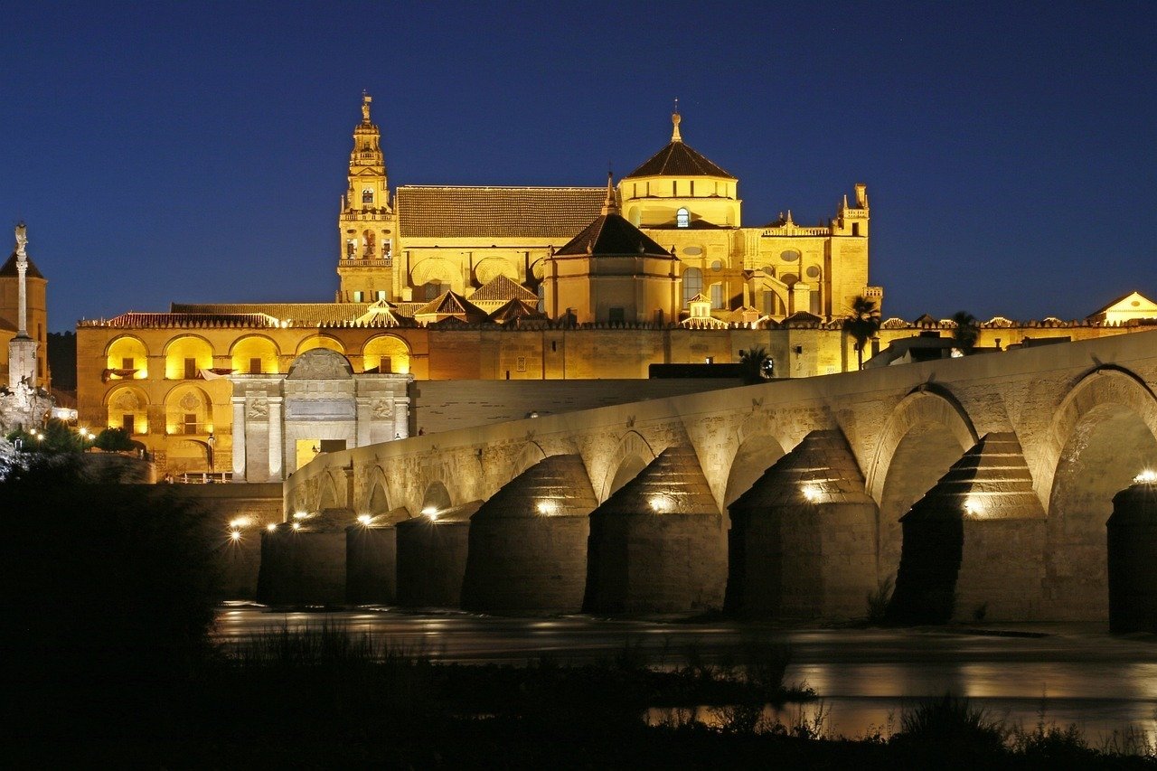 Cordoba, o destinație mai puțin cunoscută decât Barcelona și Madrid, considerată cea mai potrivită pentru luna ianuarie, conform experților