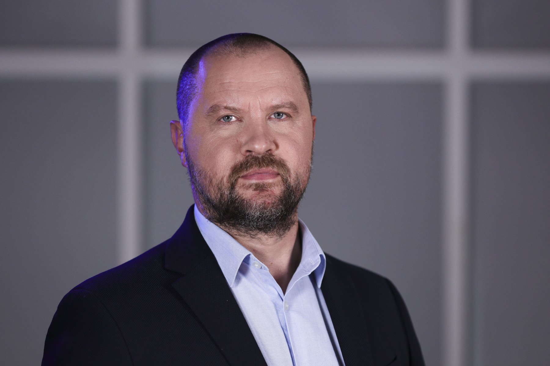 Nicușor Dan, performanță remarcabilă în trecut: Două medalii de aur la olimpiada de matematică, cu punctaj maxim Primarul general al Capitalei, Nicușor Dan, a reușit o performanță notabilă în tinerețe, obținând două medalii de aur la Olimpiada Internațională de Matematică