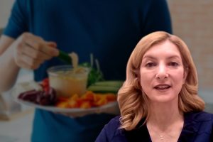 Dieta bazată exclusiv pe plante și câțiva pași ușori pentru o tranziție sănătoasă / Dr. Claudia Matei, specialist în cardiologie: „Este o abordare terapeutică, nu o ideologie””