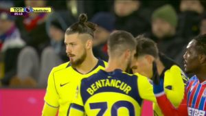 Radu Drăgușin, la un pas de a marca pentru Tottenham la întoarcerea sa! Evaluarea obținută de „Dragon”