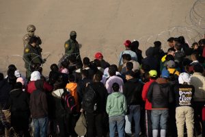 Statele Unite majorează de trei ori sprijinul financiar pentru migranții care aleg plecarea voluntară, ajungând la 3.000 de dolari