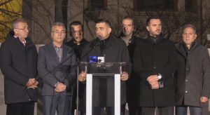 George Simion confrontă jurnaliștii și îi etichetează drept „agenți electorali” când este întrebat despre gradul de locotenent-colonel al Ancăi Alexandrescu, considerând informația ca fiind „răsuflată”