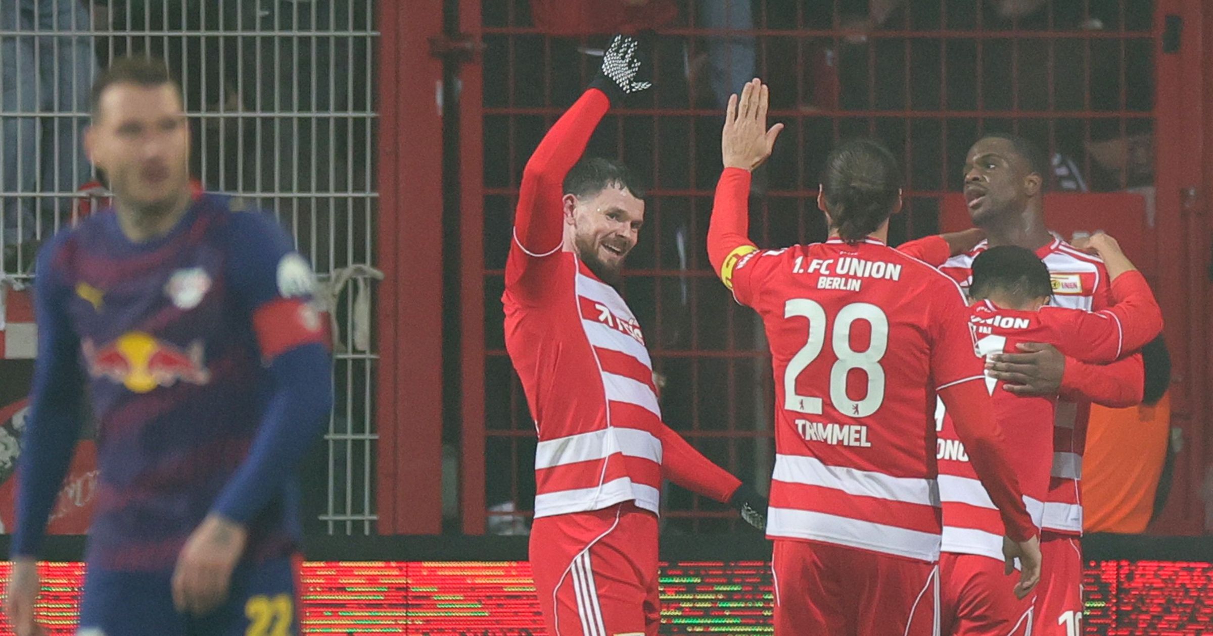 Echipa Union Berlin obtine victoria in confruntarea cu RB Leipzig, iar echipa antrenata de Baumgart castiga derby-ul estic al Ligii Bundesliga, in timp ce Leipzig pierde puncte importante.