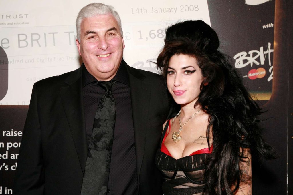 mitch-winehouse-amy-winehouse-2008-BRIT-awards-120925-0d9dbc6784c8485e8eb13f493cb73aef.jpg