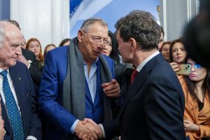 Nicușor Dan a avut o discuție la Londra cu inginerul român Sir George Iacobescu, creatorul renumitului centru financiar Canary Wharf”