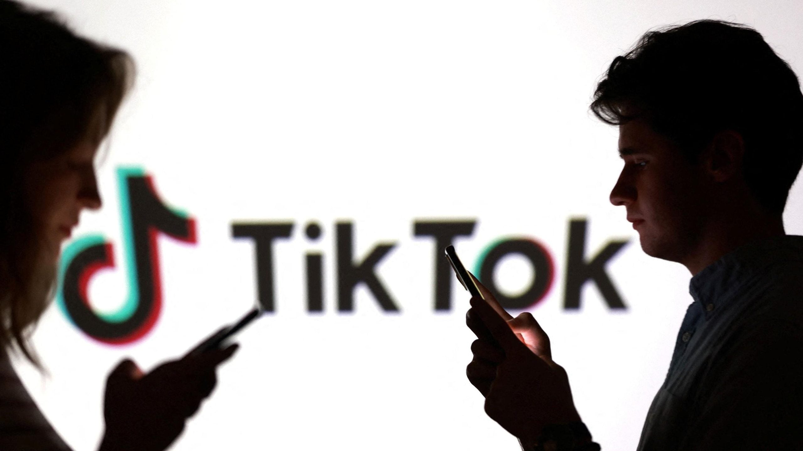 [ad_1] La finalul anului 2023, discuțiile privind protecția datelor utilizatorilor pe platforme precum TikTok au revenit în prim-plan, după ce mulți utilizatori din Europa au primit notificări despre accesul la distanță din China la date personale