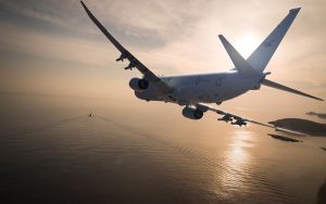 Aparat de zbor JetBlue aproape de o coliziune aeriană cu un avion militar american în apropiere de Venezuela