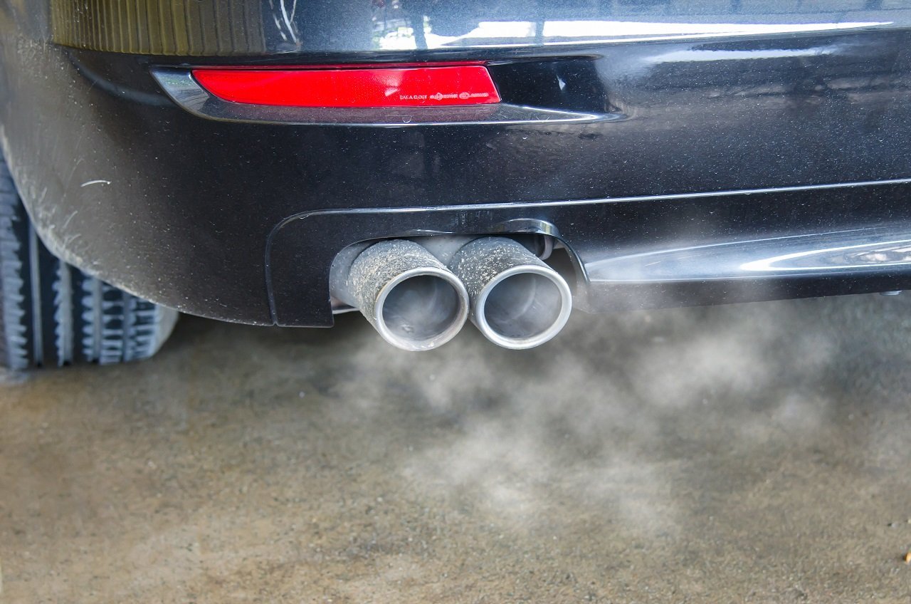 [ad_1] Uniunea Europeană ia în considerare extinderea taxei pe carbon și asupra importurilor, inclusiv pentru produse precum autovehiculele și electrocasnice, pentru a preveni evitarea regulilor de către producătorii din afara blocului și pentru a proteja industria europeană