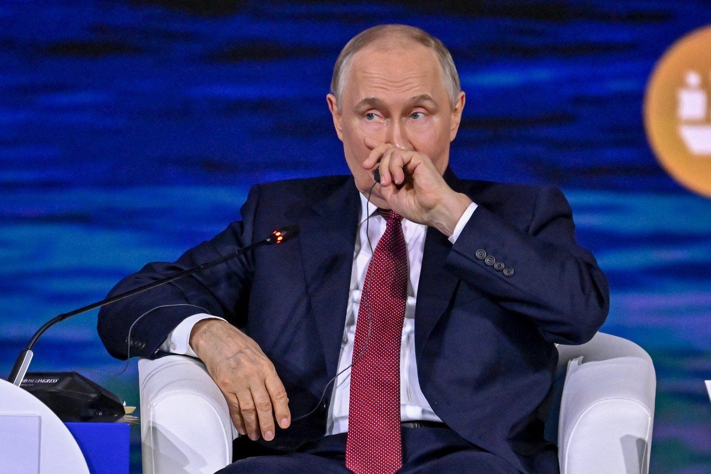 Putin, din ce în ce mai izolat pe scena internațională În ultimul an și jumătate, Vladimir Putin a suferit pierderi semnificative în rândul aliaților săi externi, în timp ce conflictul din Ucraina continuă să consume resurse importante, relatează La Libre Belgique, citată de Rador Radio România