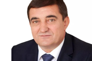 Iulian Vladu, fost deputat PNL din Dâmbovița, a decedat după o îndelungată suferință.