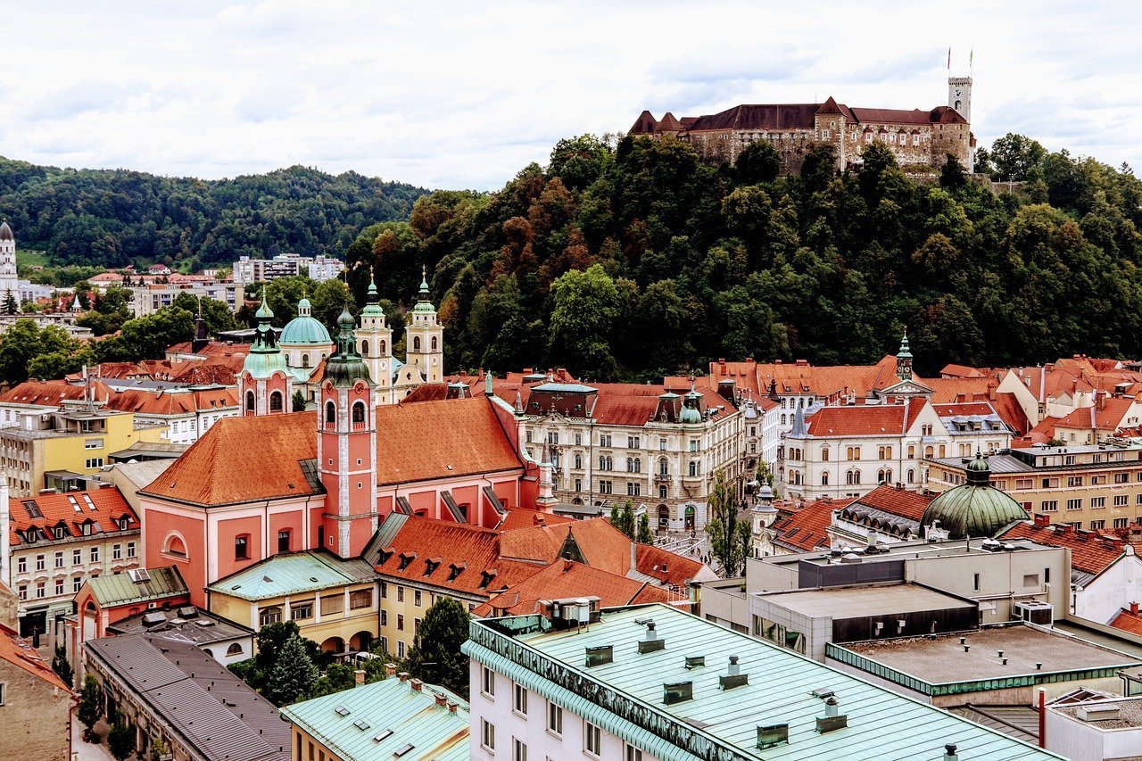 Ministerul Afacerilor Externe emite avertizare pentru Slovenia: controale la frontierele terestre cu Ungaria și Croația până în iunie 2026