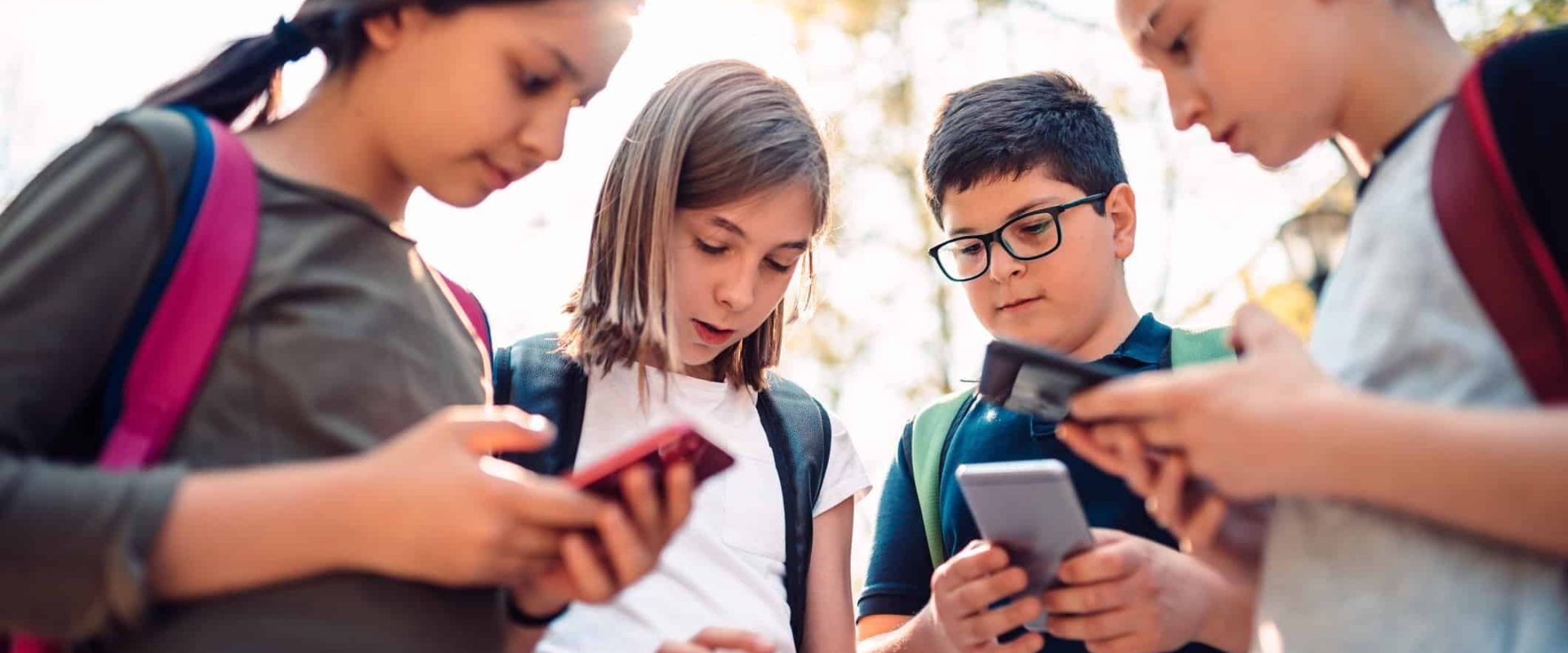 social-media-copii.jpg