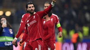 Reacția fanilor ungari după ce Szoboszlai l-a depășit pe Chivu în confruntarea Inter Milano – Liverpool 0-1