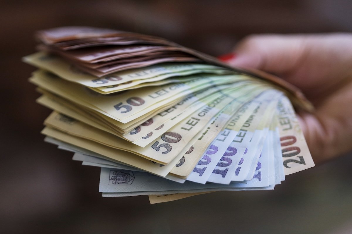 Taxele și impozitele pentru anul următor: Estimări ale costurilor pentru proprietăți și autovehicule în București | Document de referință