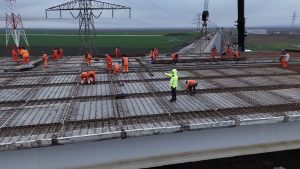 “Mii de persoane așteaptă cu interes în localitatea Tișița. Tronsonul de 35,6 kilometri al autostrăzii A7 va fi dat în folosință în anul 2025”