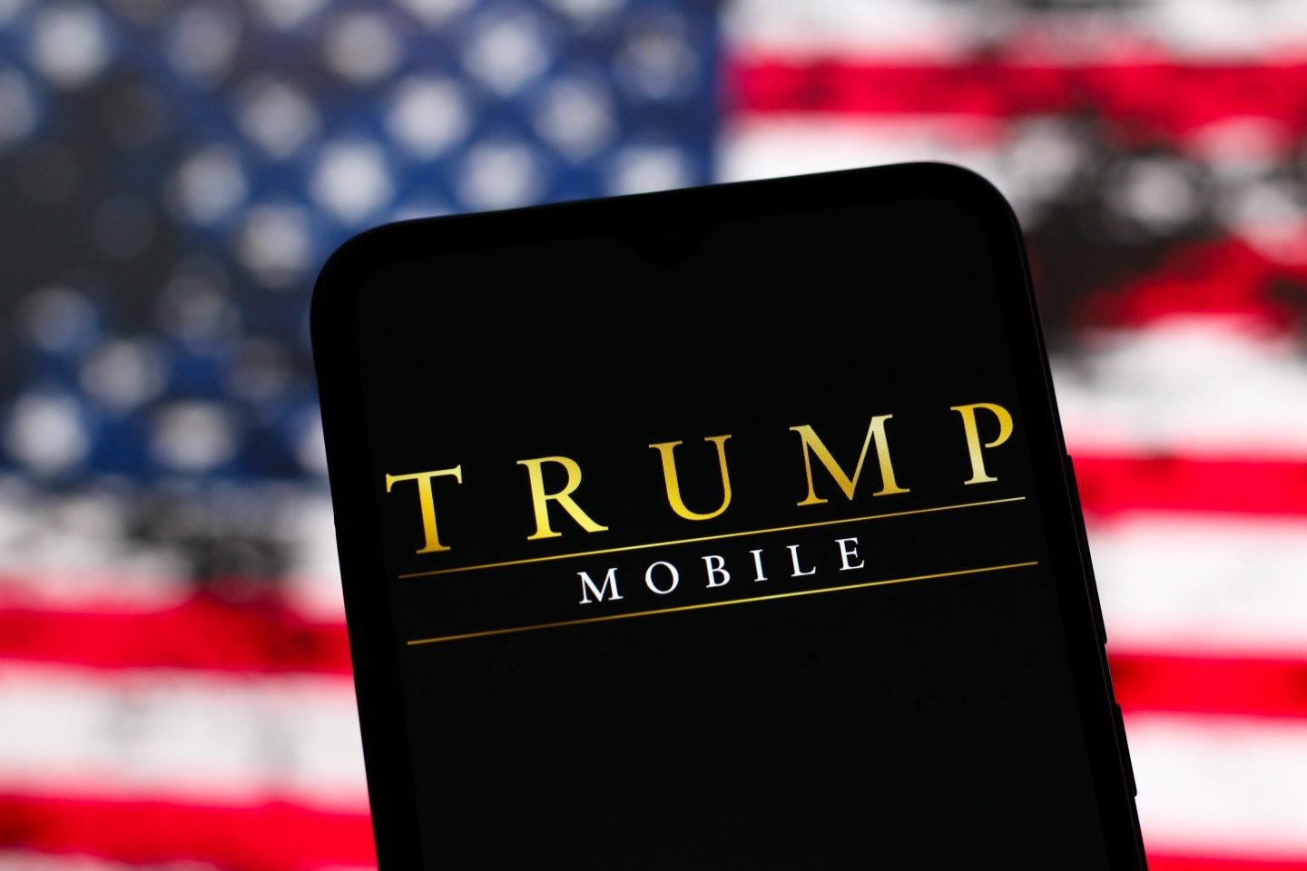 [ad_1] Un nou episod din saga Trump Mobile a readus în discuție aspecte legate de promisiuni nerealiștibile, strategii de monetizare și transparență în comunicare
