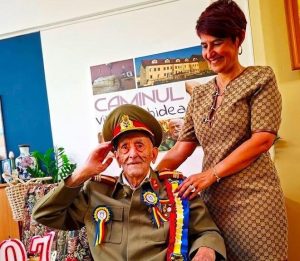 A murit colonelul veterant decorat de Nicușor Dan; documente despre divizia sa (55 caractere)