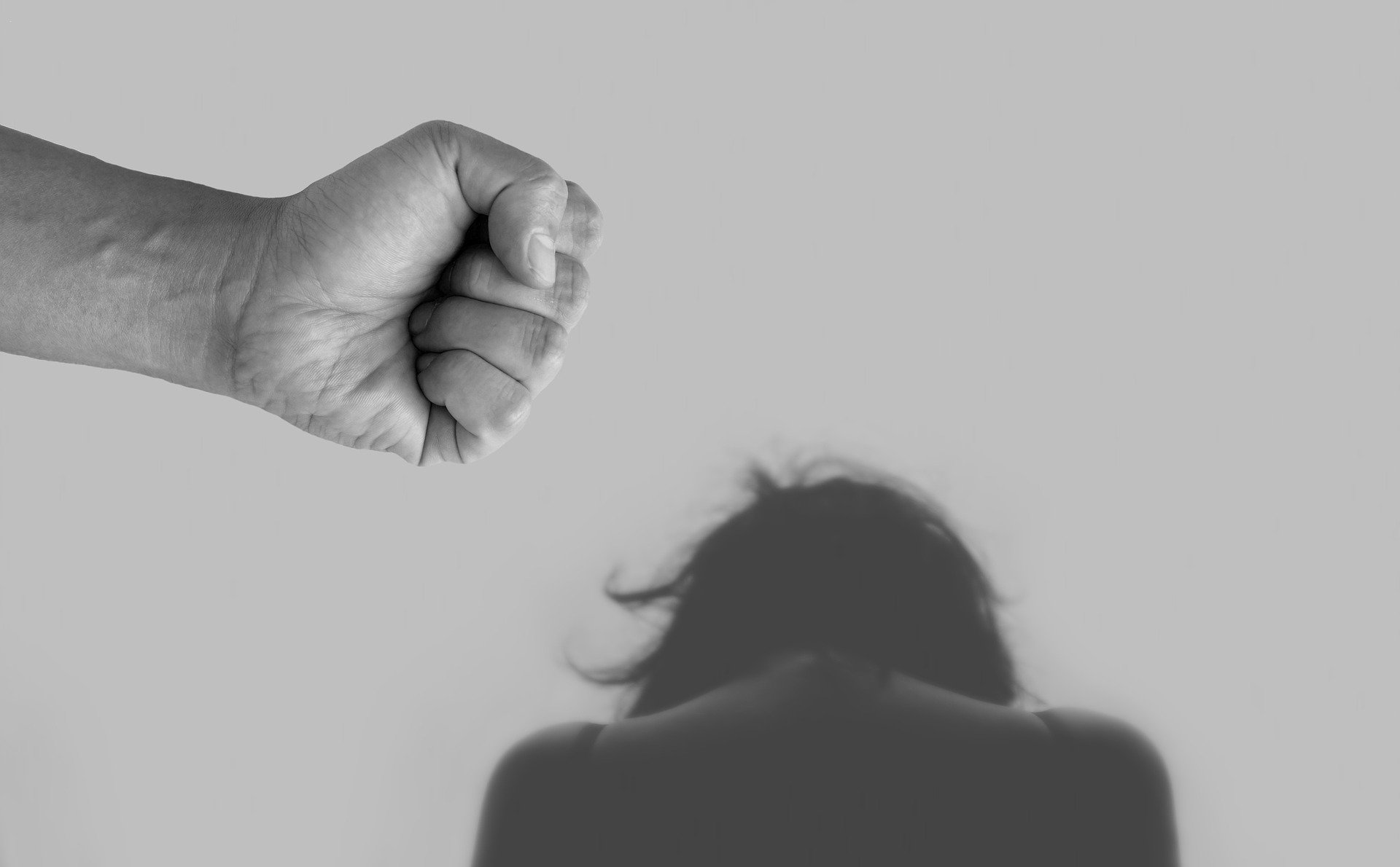Inteligența artificială, un nou instrument în lupta împotriva violenței domestice Un nou instrument bazat pe inteligența artificială (IA) ar putea schimba modul în care medicii identifică și ajută victimele violenței domestice