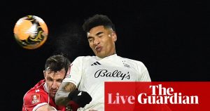 Wrexham și Nottingham Forest se întâlnesc în turul III al FA Cup