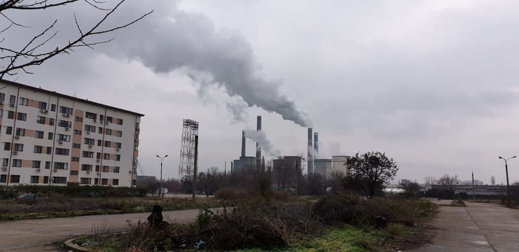 Sistemul de termoficare din București, ani de zile caracterizat prin pierderi din ce în ce mai mici, pare să fi intrat într-un nou ciclu de degradare accelerată