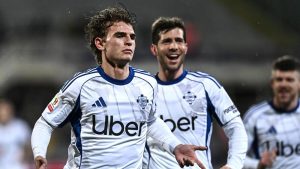 Il Como triumfă pe terenul lui Fiorentina și avansează în sferturi