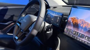 „Bestia” electrică a sosit în România! Prețul SUV-ului uriaș dezvăluit