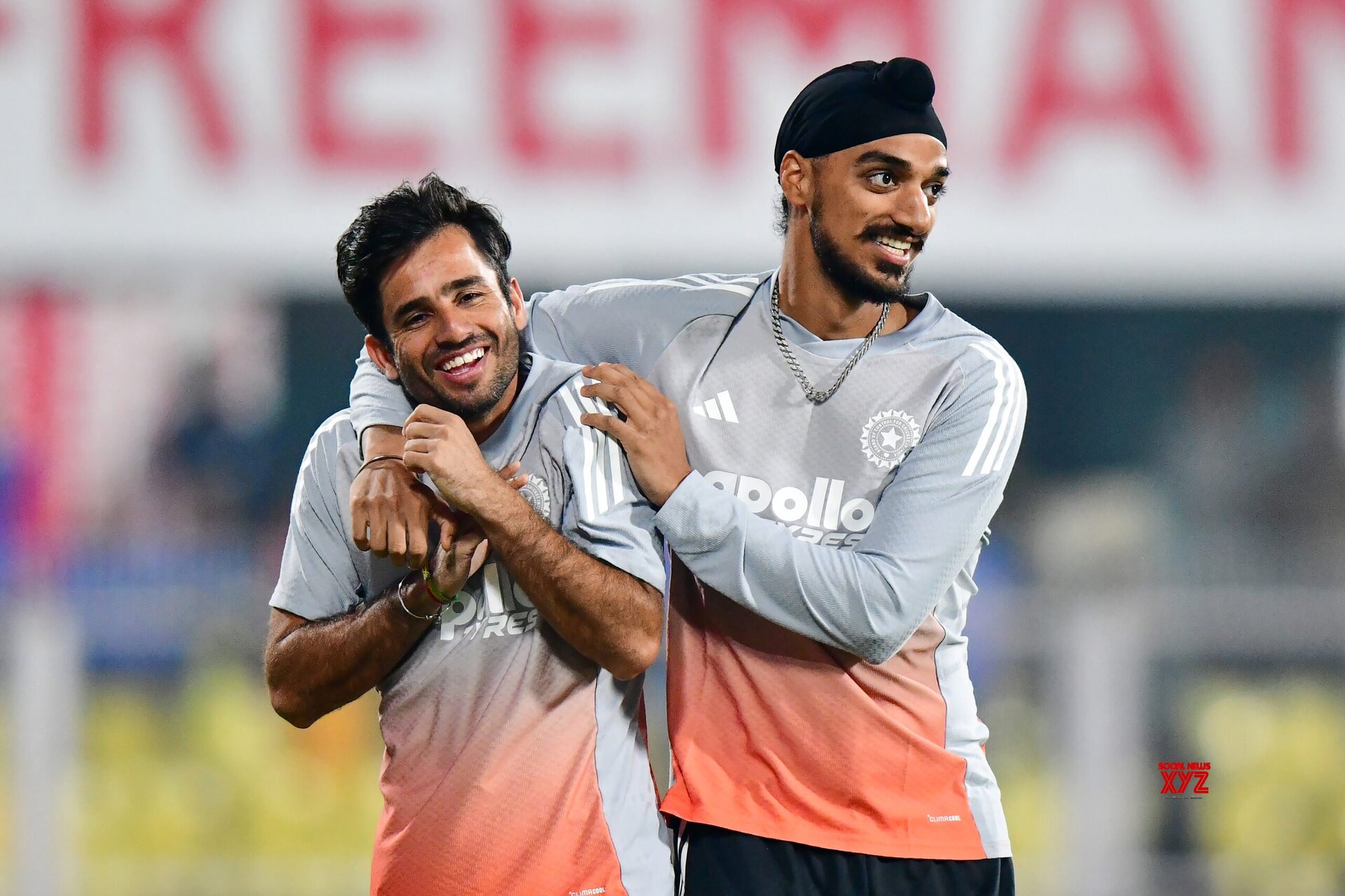 Arshdeep Singh, la debut în 4th T20I: India a decis să lovească prima Visakhapatnam a fost martora unei decizii strategice din partea căpitanului Indian, Suryakumar Yadav, care, după câștigarea monedei, a decis să opteze pentru a veni la bowling întâi în confruntarea cu Noua Zeelandă, în cel de-al patrulea meci din seria T20I, având deja un avantaj confortabil de 3-0