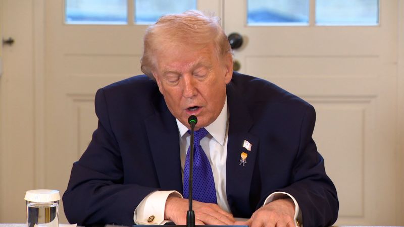 Trump amenință că America va lua Groenlanda „pe cale dură” dacă nu îi iese „pe cale ușoară”