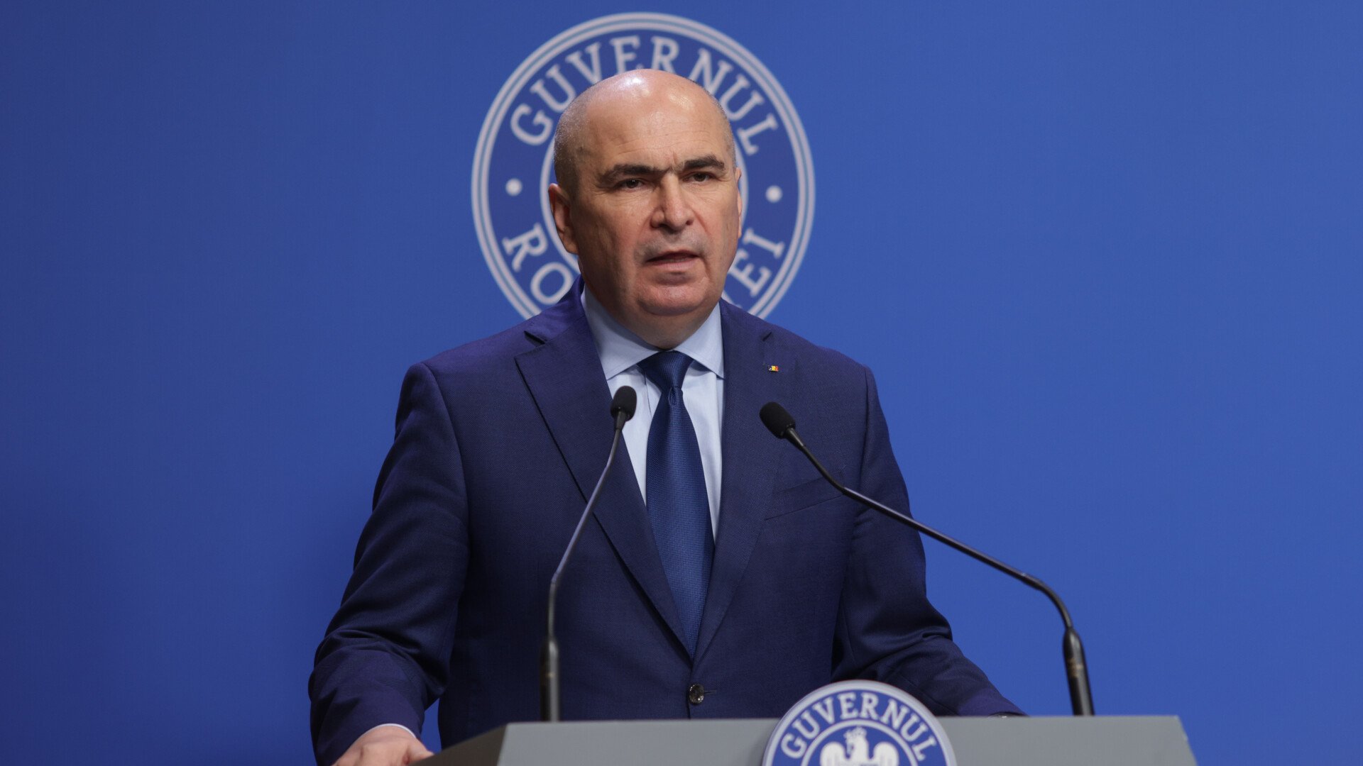 Ilie Bolojan, premierul României, a început marți o vizită oficială de două zile în Germania, răspunzând astfel invitației cancelarului federal Friedrich Merz