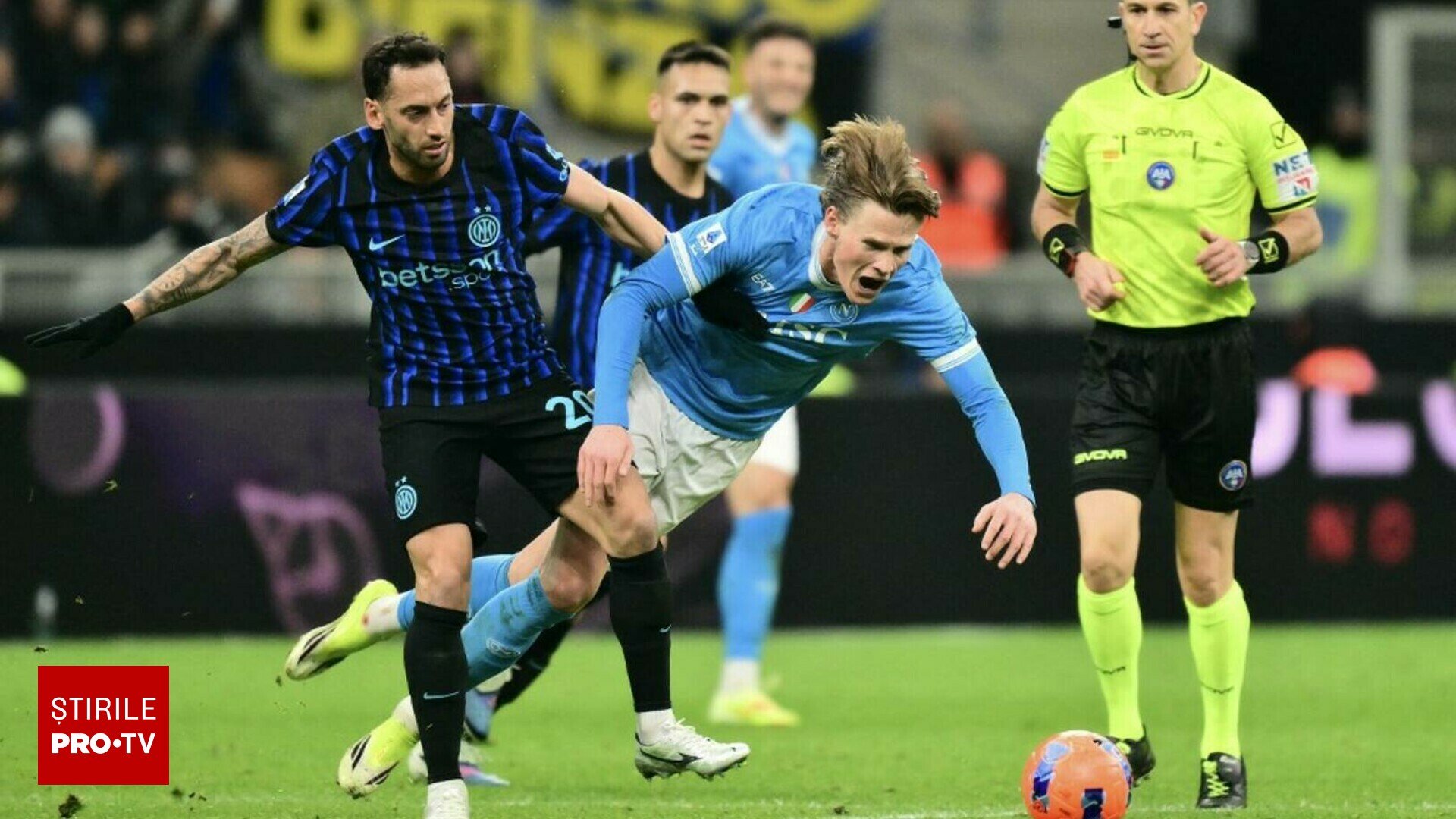 Inter Milano și Napoli, spectacol pe terenul nerazzurrilor: 2-2 în etapa a 20-a din Serie A Formația italiană Inter Milano, antrenată de Cristian Chivu, a remizat duminică seara, pe teren propriu, într-un meci palpitant în fața campioanei en titre, Napoli