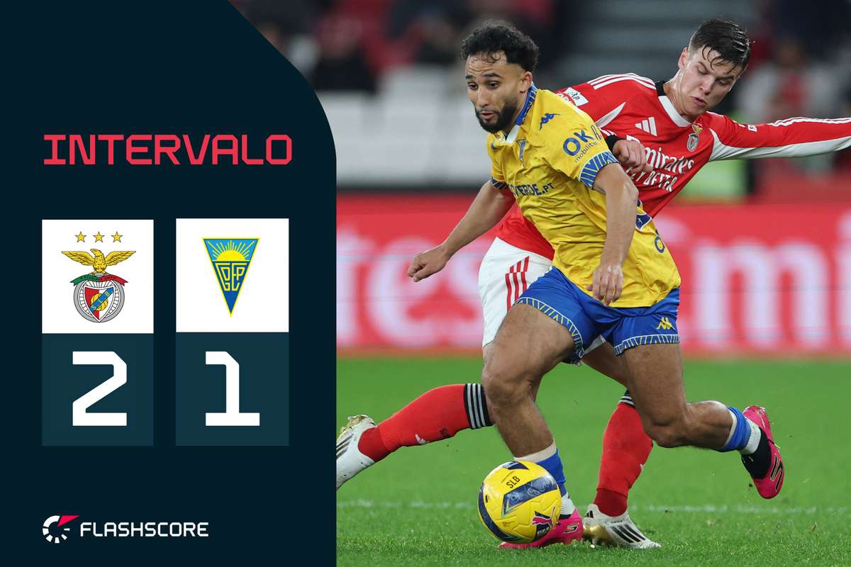 Benfica are șansa unei reveniri spectaculoase în campionat Benfica are ocazia de a profita de scăparea rivalilor din Lisabona, Sporting, care a remizat 1-1 cu Gil Vicente