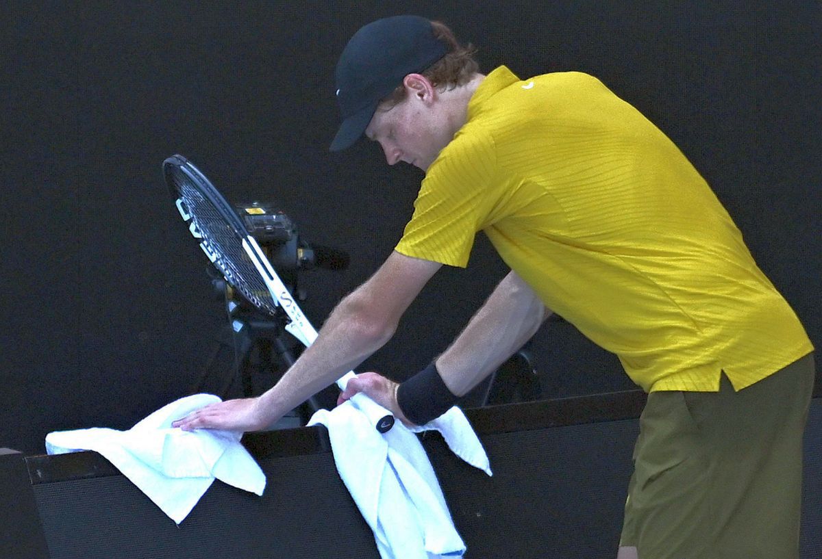 Jannik Sinner, pe marginea abandonului la Australian Open: miza a fost alta!