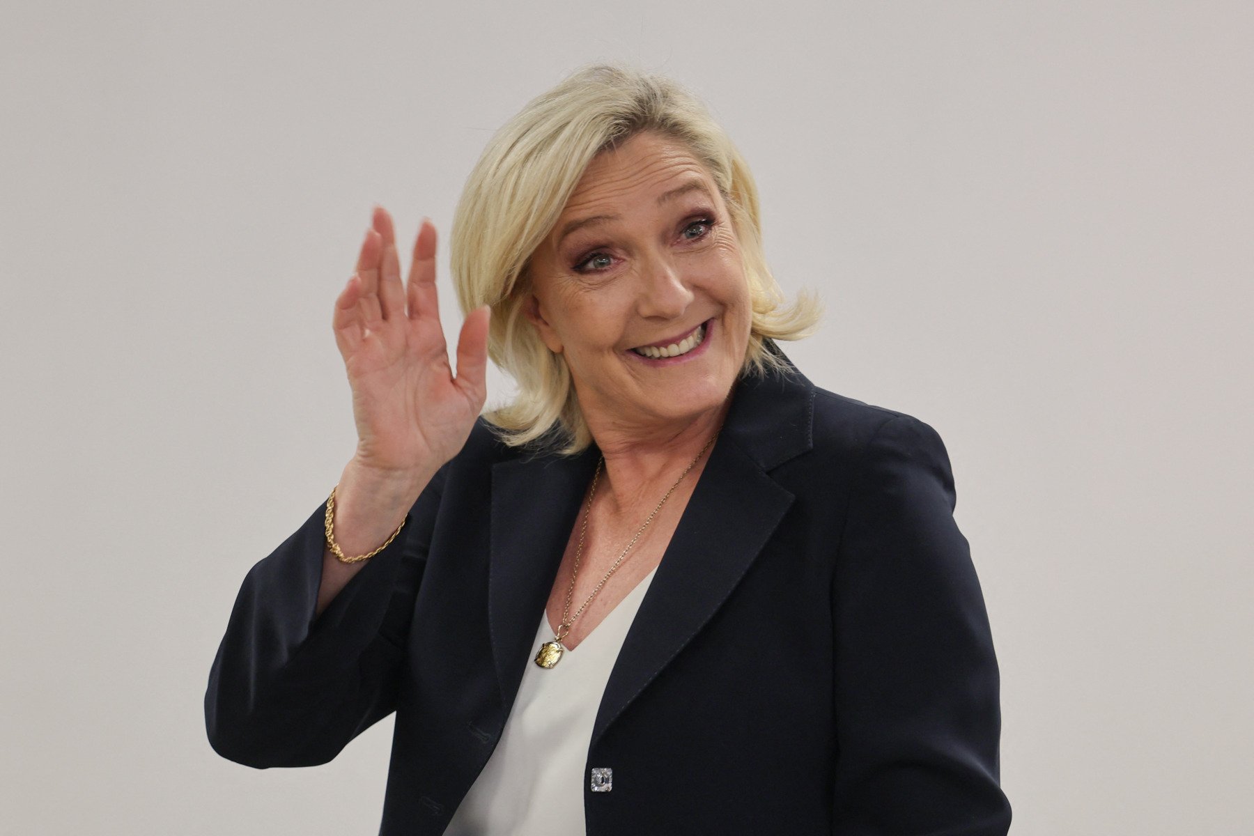 Președintele tribunalului din Paris avertizează asupra iminenței unei adevărate intervenții externe în dosarul RN Incidentele recente referitoare la interacțiunea dincolo de granițele justiției franceze au ajuns în atenția publicului după ce Peimane Ghaleh-Marzban, președintele tribunalului judiciar din Paris, a făcut un apel ferm pentru respectarea independenței justiției naționale
