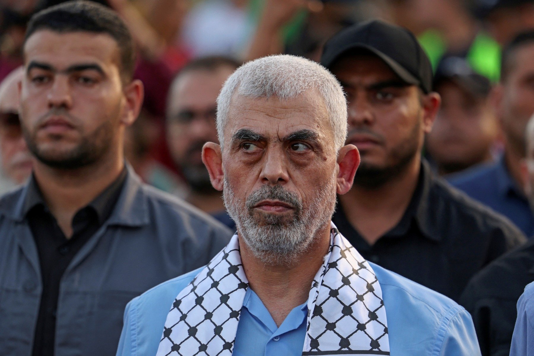 Prim-ministrul israelian Benjamin Netanyahu a fost, cel puțin din punct de vedere strategic, ținta a numerose tentative de asasinat din partea serviciilor de securitate israeliene, înainte de invazia brutală din Gaza din 7 octombrie 2023