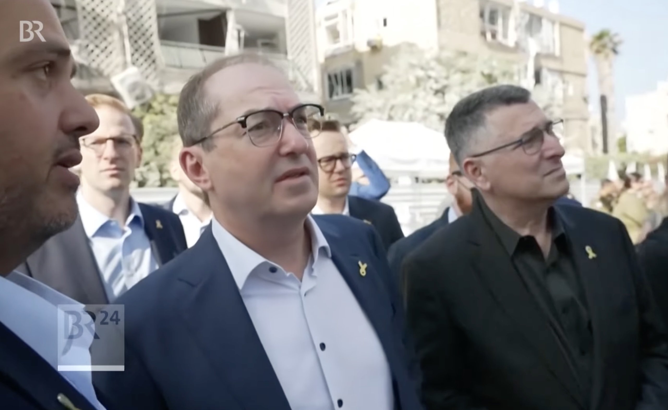 Israel și Germania întăresc parteneriatul de securitate: un acord semnat la Ierusalim Pe fondul crescândelor tensiuni regionale și a amenințărilor tot mai evidente dinspre Iran și aliații săi, Israelul și Germania au făcut un pas semnificativ spre aprofundarea colaborării lor în domeniul securității