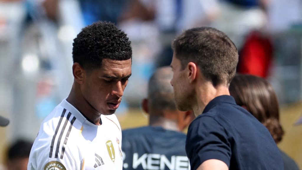 Arbeloa, nuevo entrenador del Real Madrid, en directo: rueda de prensa, presentación y última hora de la salida de Xabi Alonso