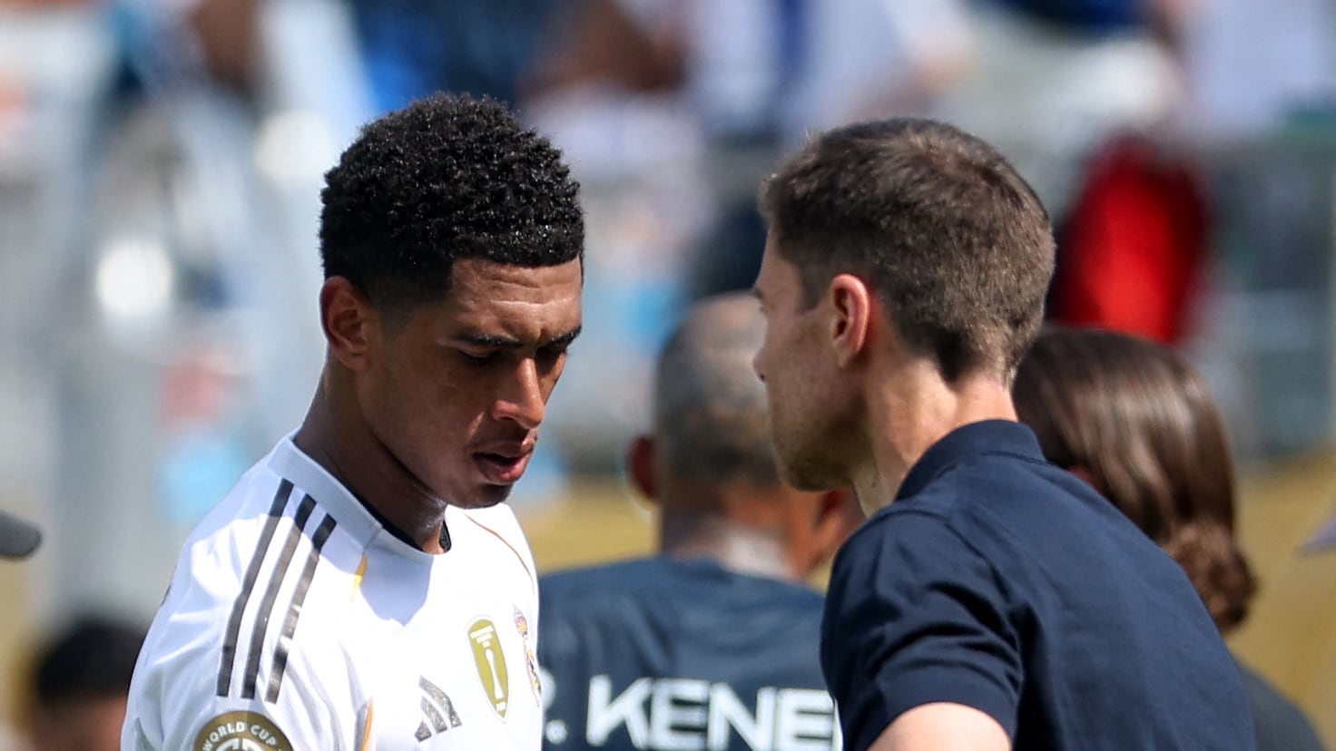 Iñigo Pérez comentează despărțirea de Xabi Alonso Iñigo Pérez, antrenorul echipei Rayo Vallecano, a oferit o analiză profundă asupra demiterii lui Xabi Alonso de la conducerea tehnică a Real Madrid