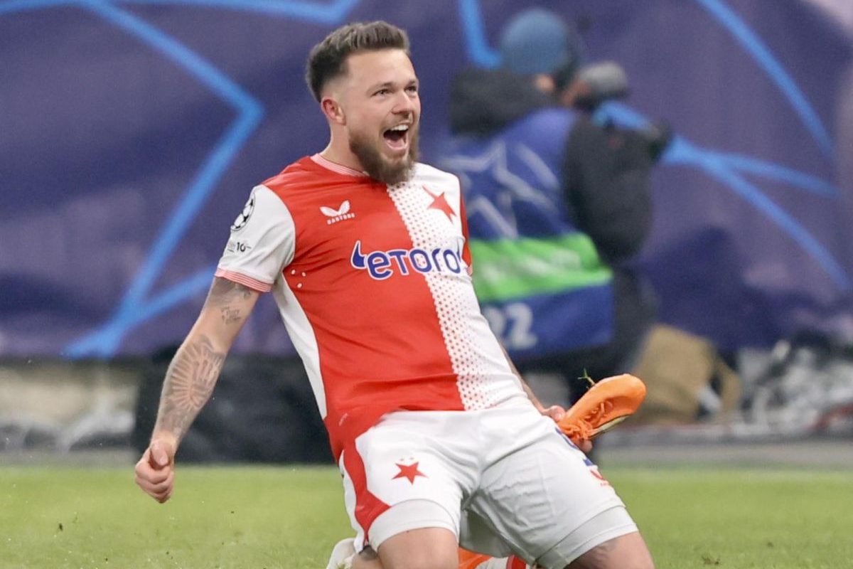 Surpriză în Slavia Praga - Barcelona » Catalanii sunt conduși în meciul decisiv din cursa pentru top 8