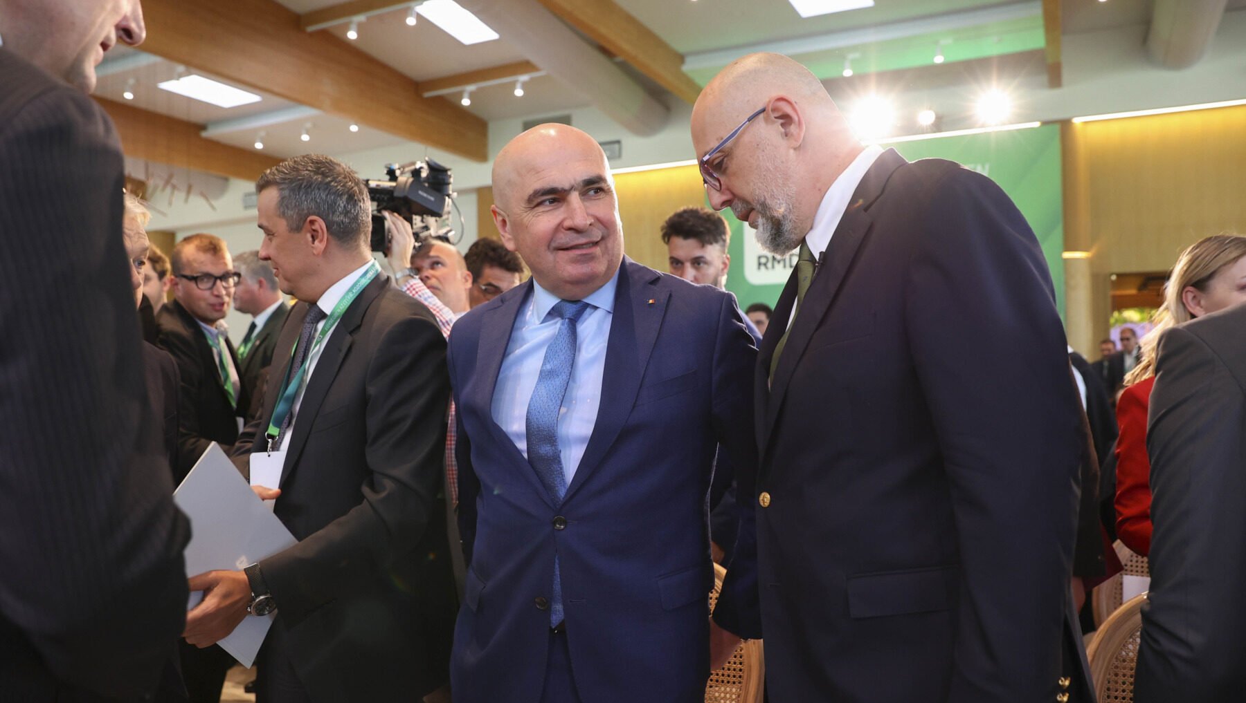 UDMR și guvernul României par să găsească un teren comun în gestionarea creșterii fiscale, într-un context social tensionat și solicitări din ce în ce mai ferme ale populației