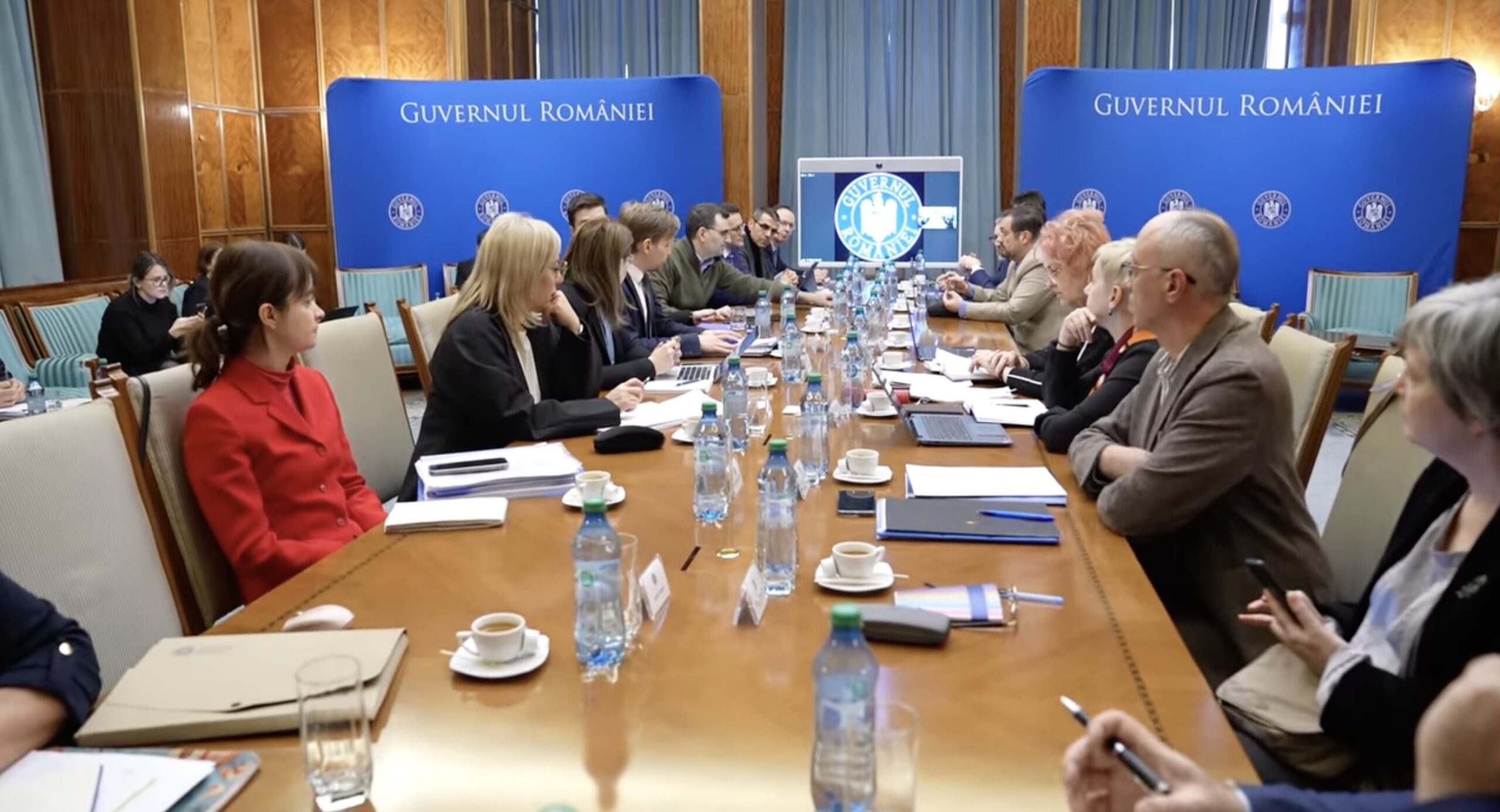 Comitetul pentru analiza și revizuirea legislației din domeniul justiției s-a reunit miercuri, 14 ianuarie, la Palatul Victoria, într-o sesiune crucială pentru reformarea sistemului judiciar din România