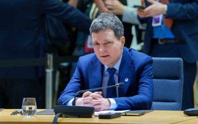 Criza Coaliției: situația se agravează, alertează Nicușor Dan